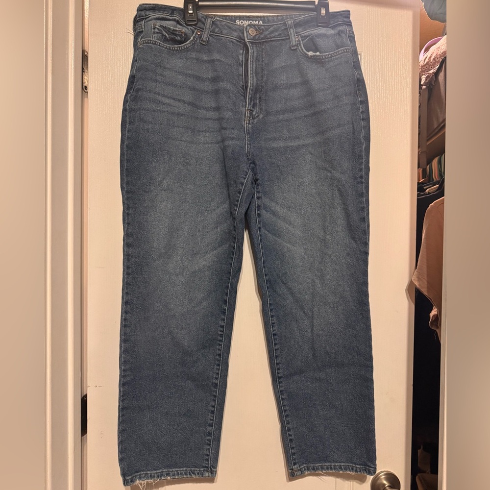 Women’s Straight Leg Blue Jeans